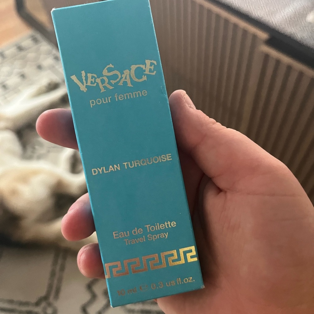 Versace Dylan Turquoise Perfume